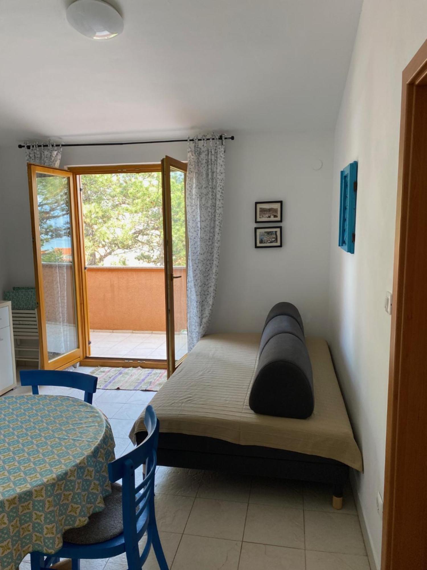 Apartments Lili Baška Екстериор снимка