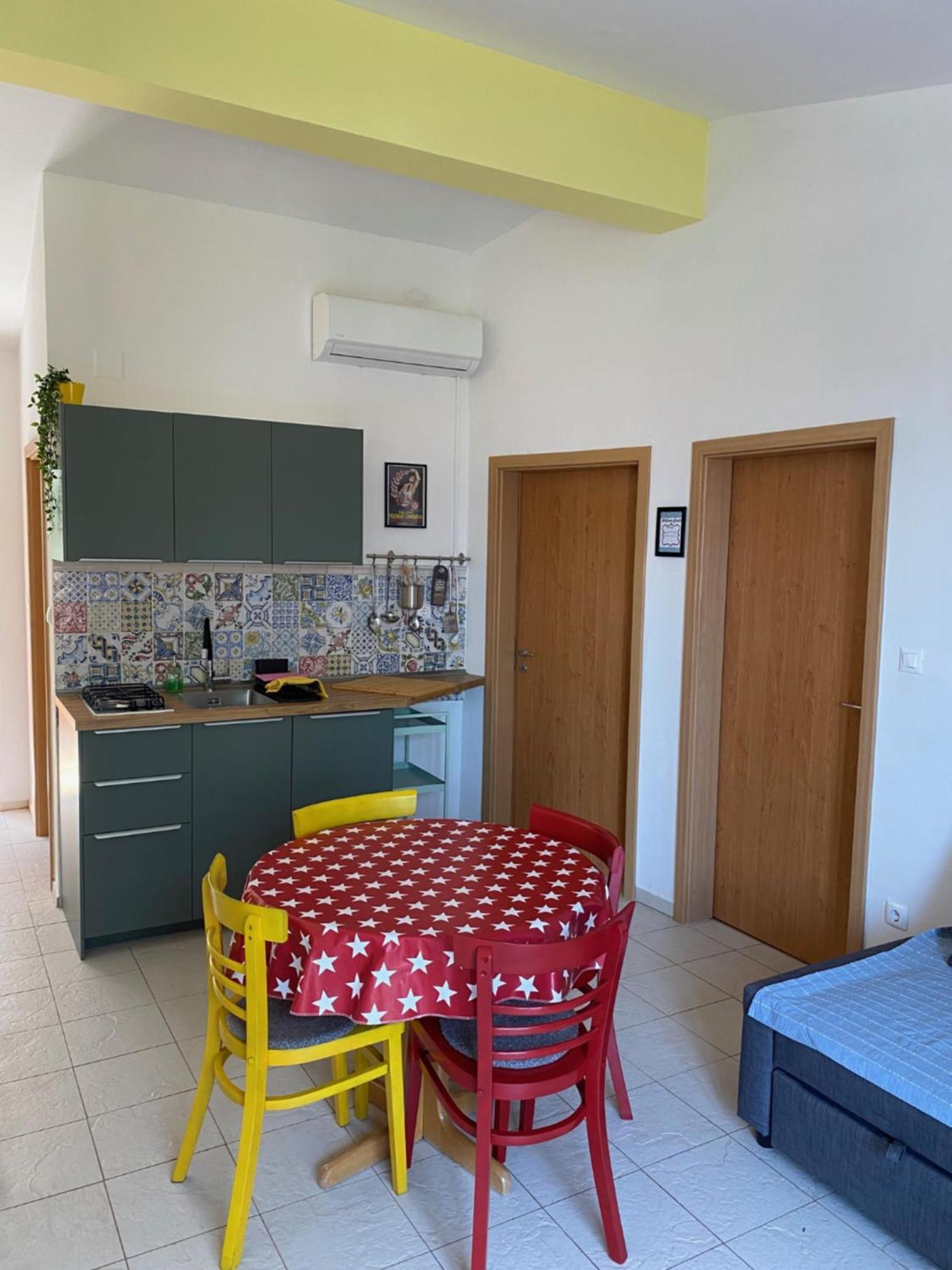 Apartments Lili Baška Екстериор снимка