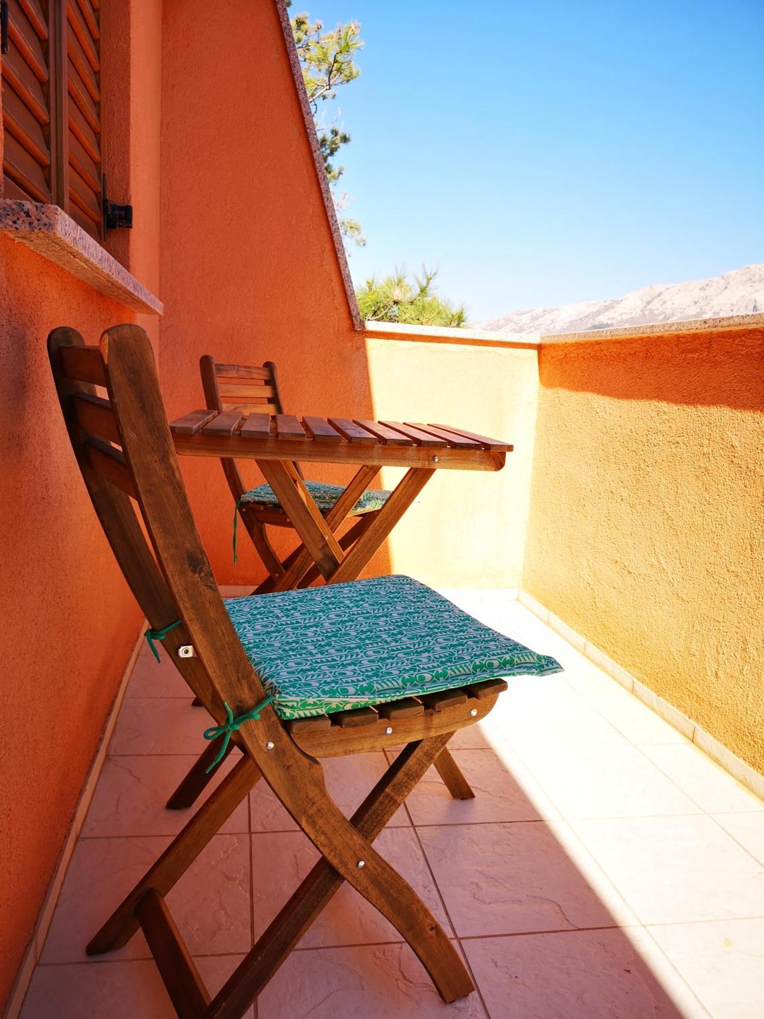 Apartments Lili Baška Екстериор снимка
