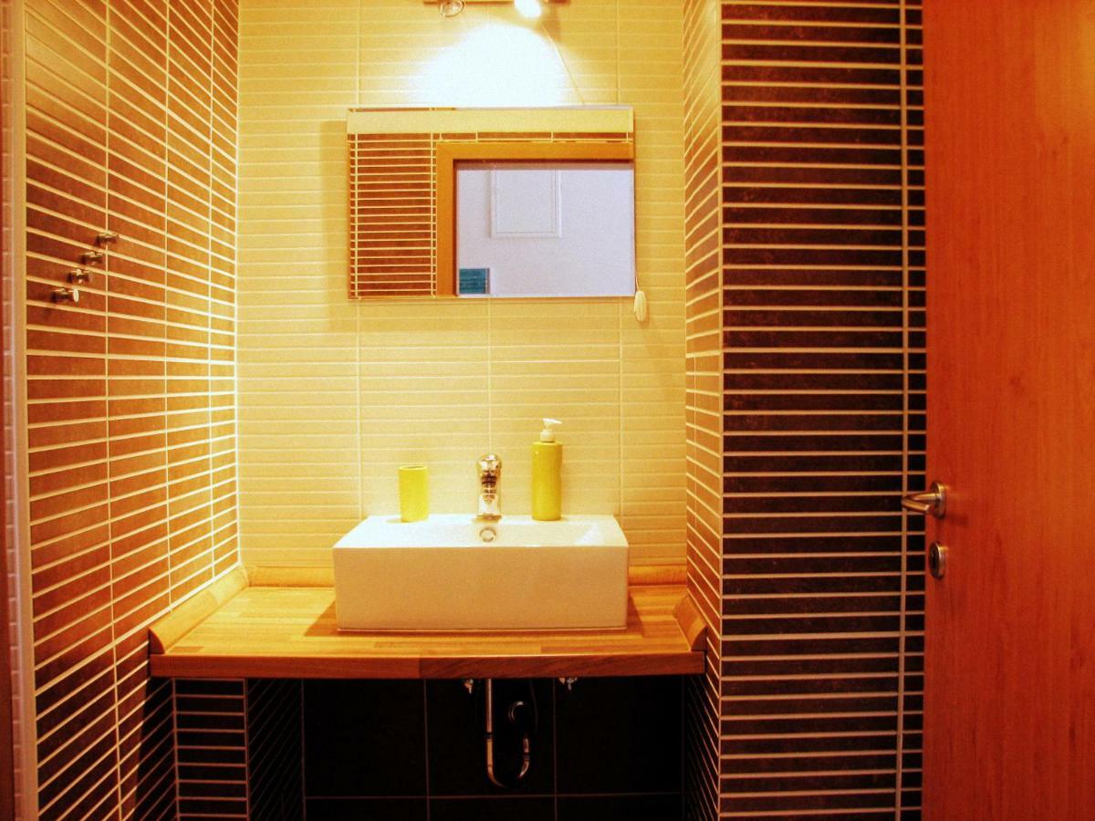 Apartments Lili Baška Екстериор снимка